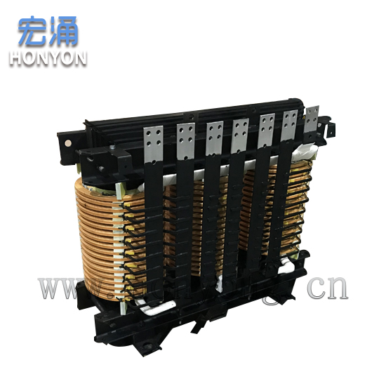 低電壓大電流變壓器